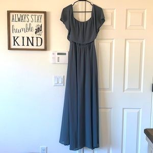 BEAUTIFUL, sleeveless Baltic Born dress!